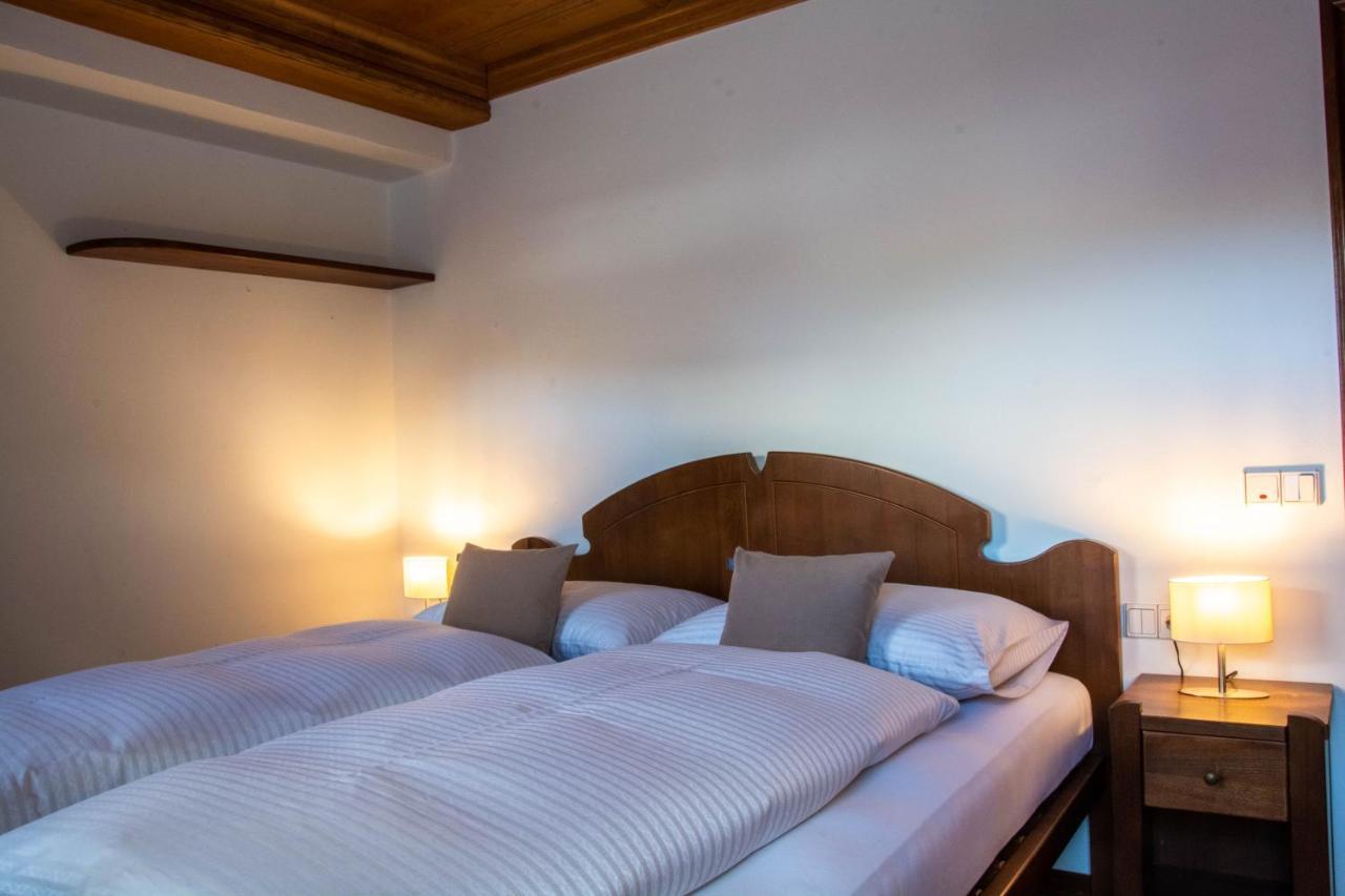 Apartments Ciasa Colz La Villa  Luaran gambar